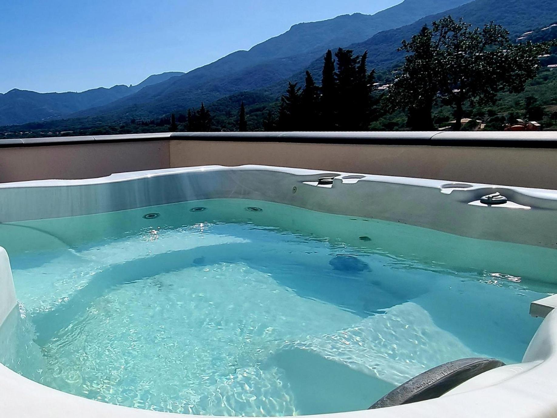 Chambre De Luxe, Spa, Piscine, Entre Mer Et Montagne Villelongue-dels-Monts Ngoại thất bức ảnh